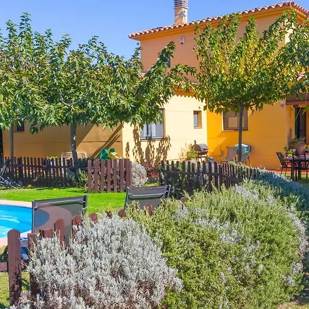 Holiday Can Bach Ferienhaus Peralada